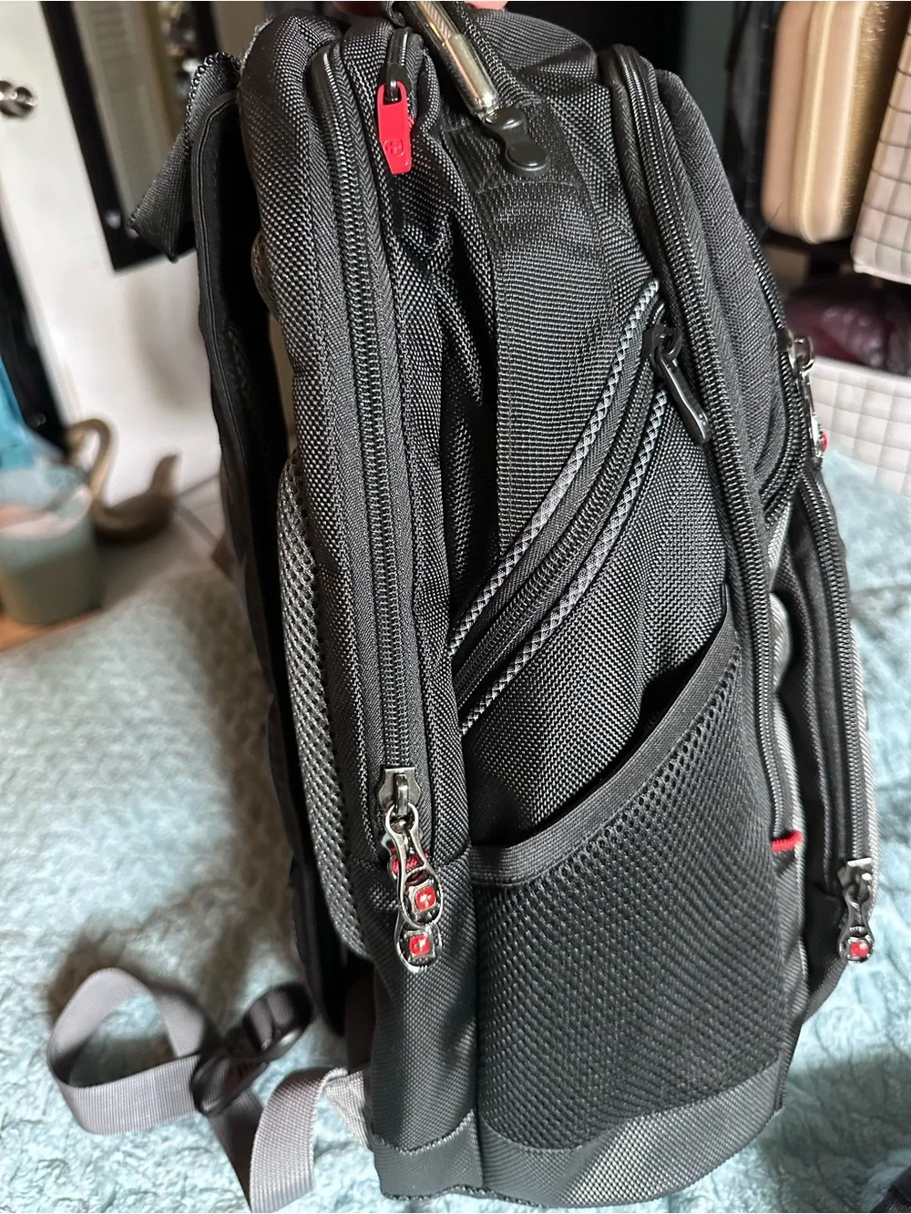 SwissGear Wenger Synergy Black & Gray Backpack